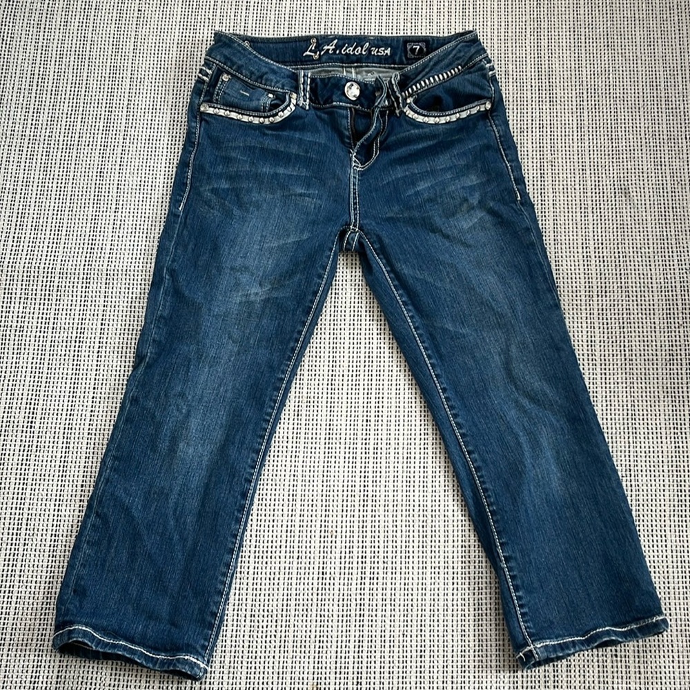 L.A idol usa women’s capri jeans, size 7.